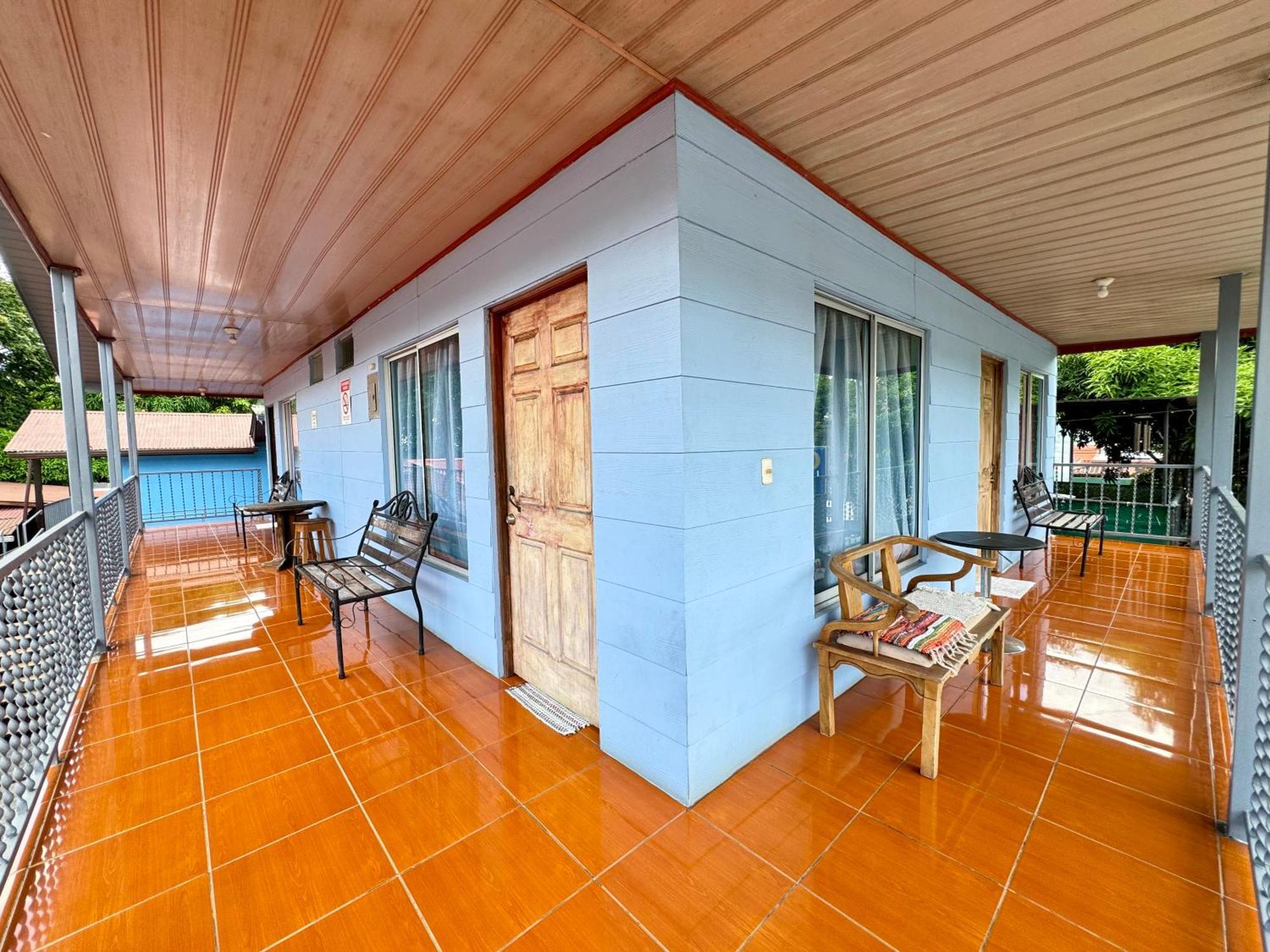 Cabinas Las Palmas Del Sol La Fortuna Exterior photo